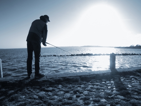 Night Fishing for Cod in British Waters: Strategies and Safety Tips