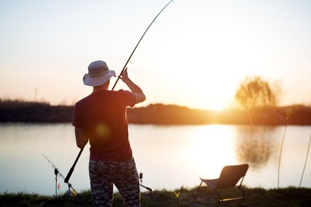 A Beginner’s Guide to UK Coarse Fishing Clubs: How to Start, What to Expect, What to Bring